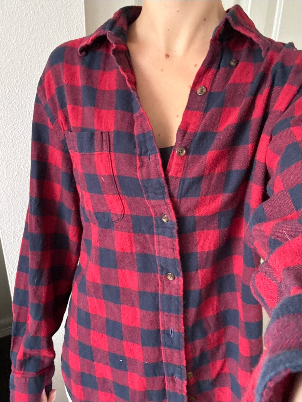 Saddlebred Red and Navy Plaid Button-Front Shirt